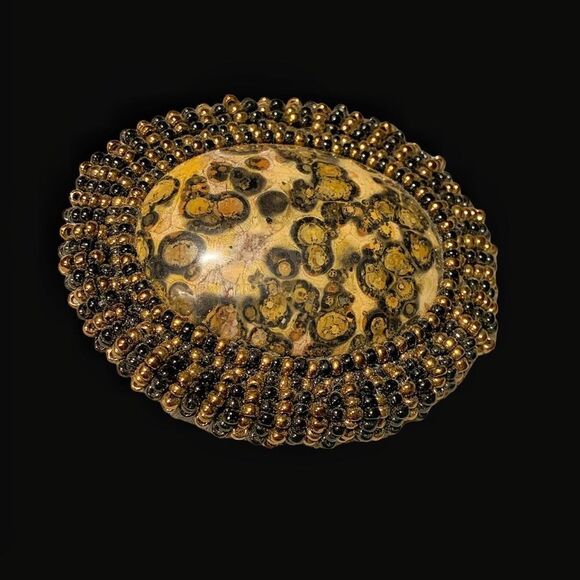 Vintage 1980’s hand crafted leopard agate oval glass beaded bezel brooch - Picture 2 of 9